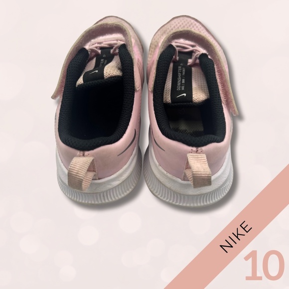 Nike Pink Sneakers Little Girl Size 10 | Pink Running Shoes - Picture 4 of 9